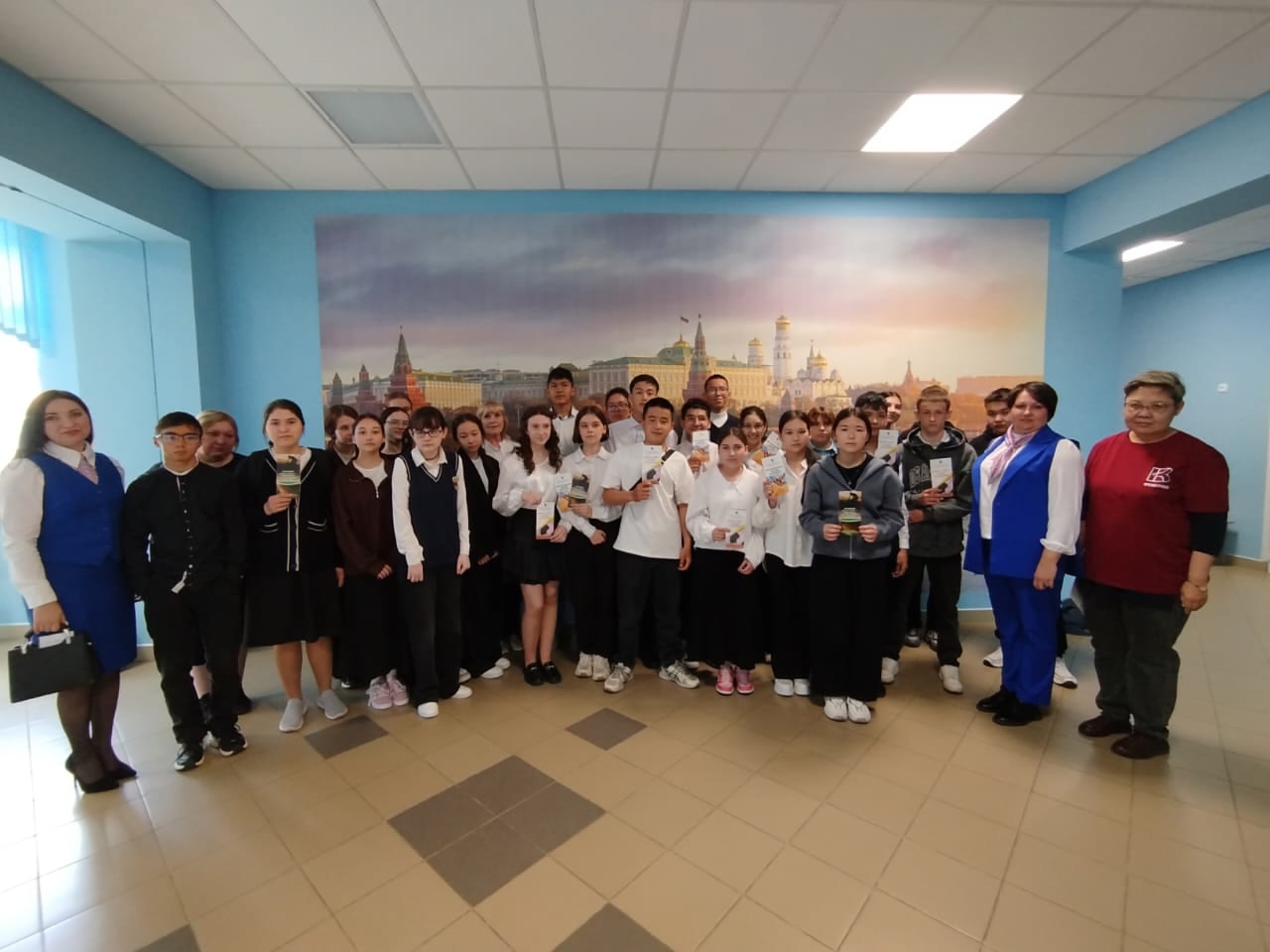 Антинаркотический проект «Крылья юности»..